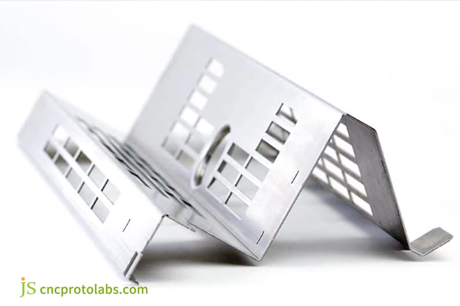 Custom sheet metal fabricating aluminum brackets