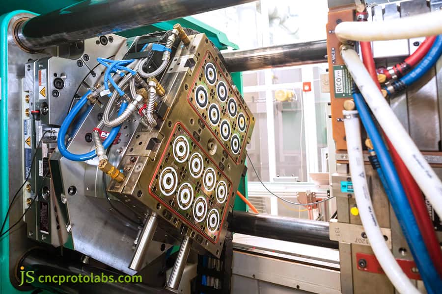 Industrial multi shot injection molding​ setup