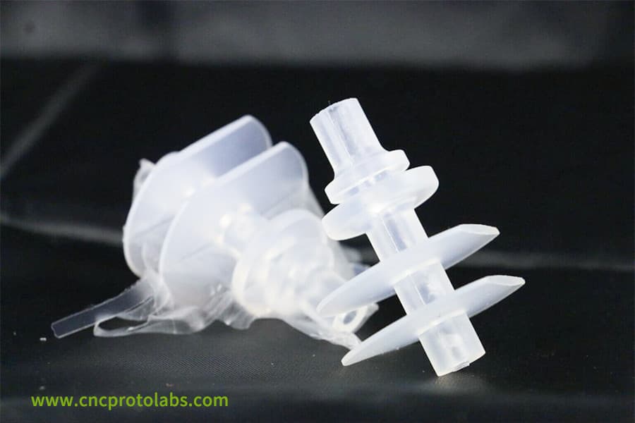 Прозрачные медицинские силиконовые детали на заказ.