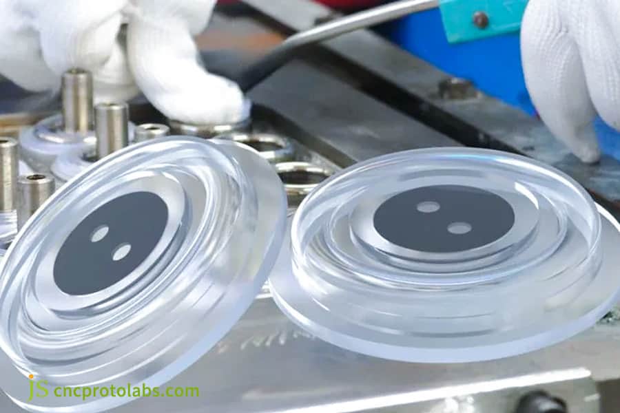 Medical injection molding ensures bio-inertness