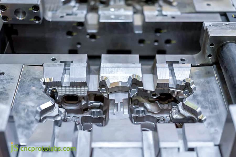 Plastic injection molding​ precision molds.