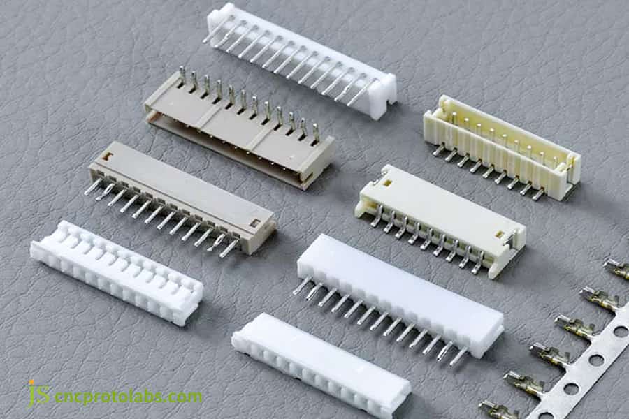 موصلات أشباه الموصلات عبر صب إدراج