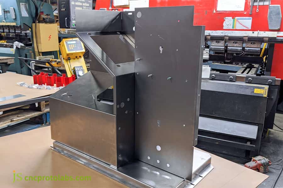 Sheet Metal Assembly Design tolerance stack