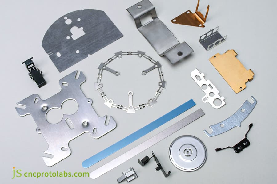 Stamped metal brackets maximizing die life