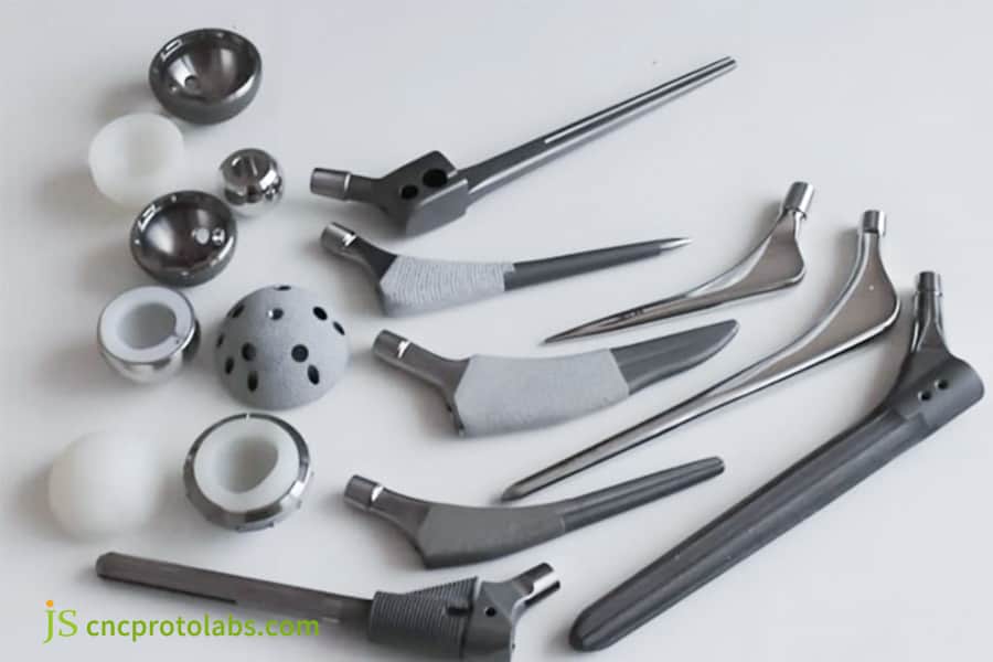 CNC-Bearbeitung von Komponenten für medizinische Geräte.